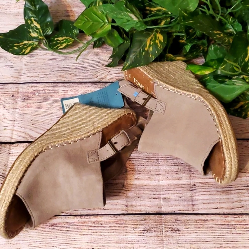 Toms Beige Suede Espadrille Wedge Sandals